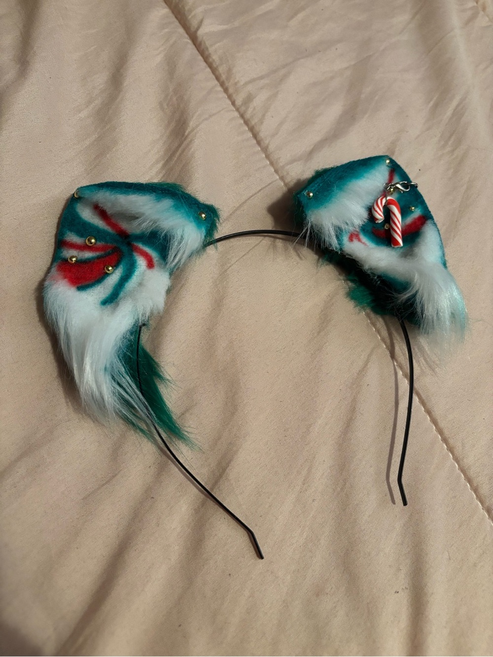 Aiyudesigns Christmas Kitten Ears